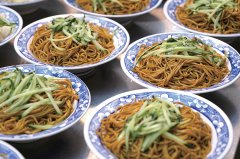 抢种一季粮旱塬无闲田